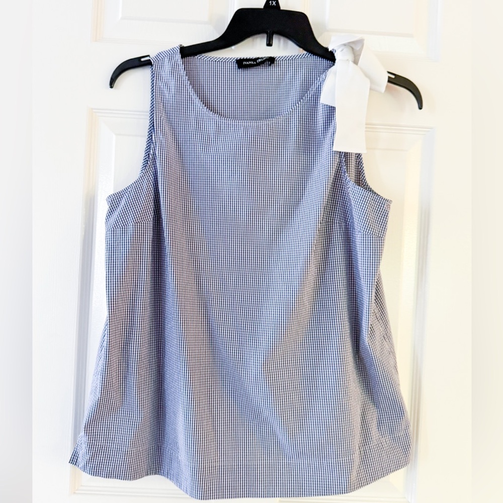 Bianca Nygard Blue and White Gingham Sleeveless Top, Size L, ptp 20 “